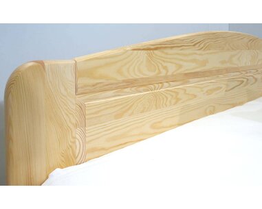 Dřevěná postel jednolůžko LADA, 120x200cm, masiv borovice - pohled č. 3