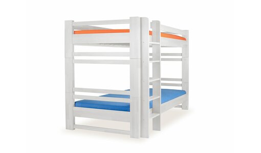 Bílé patrové postele a paladny